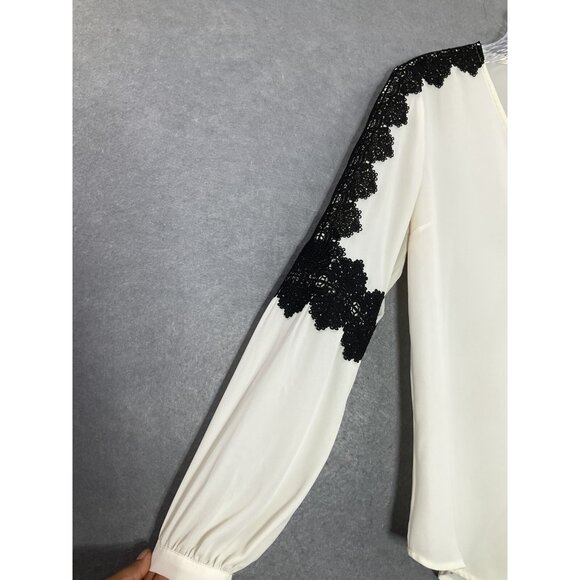 Express Top Women Sz S Ivory Black Lace Detail V-Neck Zip Front Office Career - Picture 5 of 12